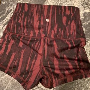 Size 2 lululemon spandex shorts